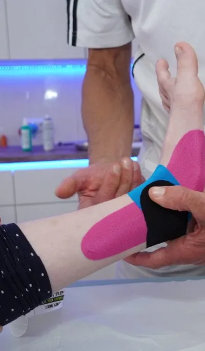Therapeutic kinesio taping Palma